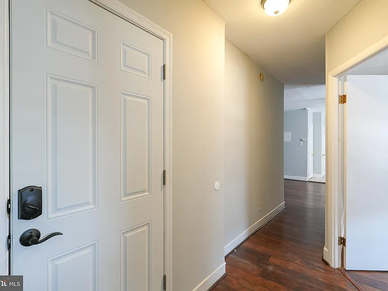 7401 Andrews Ave #1 — Photo 13