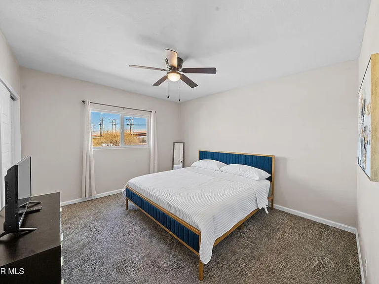 7441 Alameda Ave #11 — Photo 12