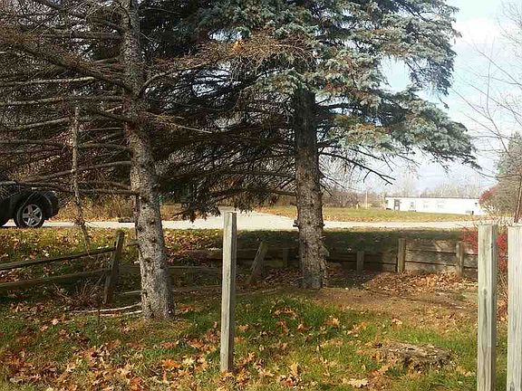 5th image of 1011 Barcelona Dr