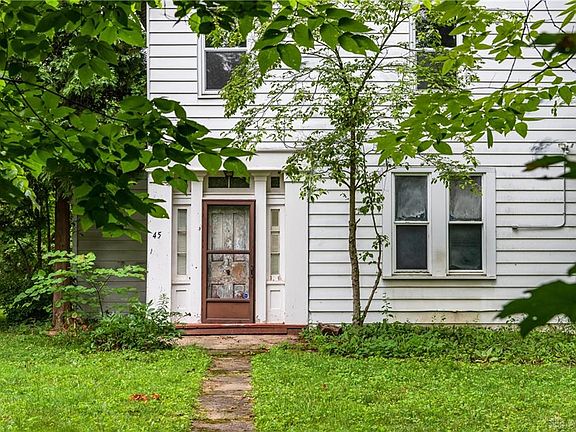 5th image of 45 Jackson St