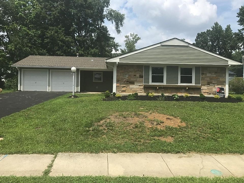 1st image of 171 Eastbrook Ln