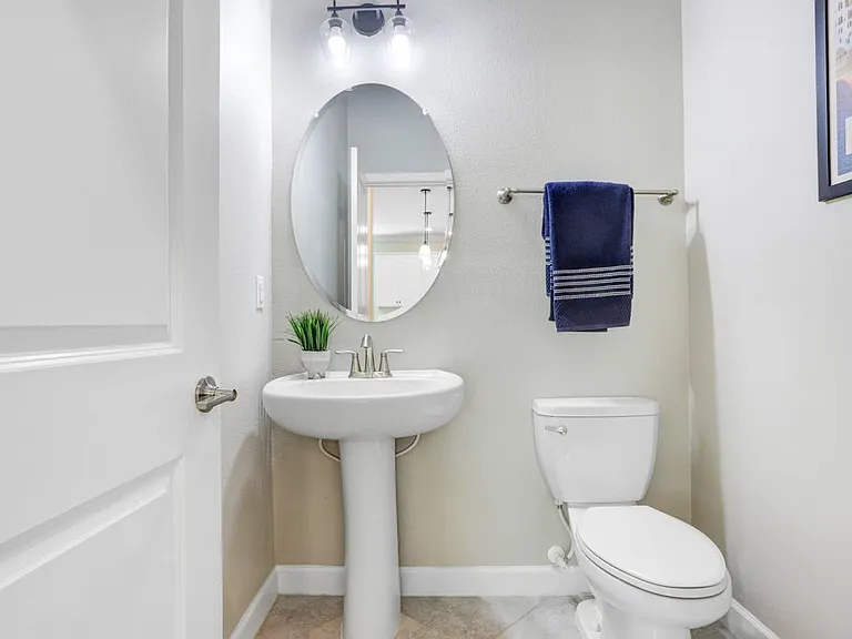 8721 Savory Walk Dr — Photo 35