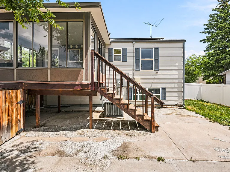 16078 E 17th Pl — Photo 26