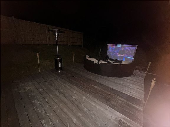 4th image of 119 Preston Dr