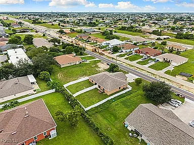 1119 Diplomat Pkwy E — Photo 22