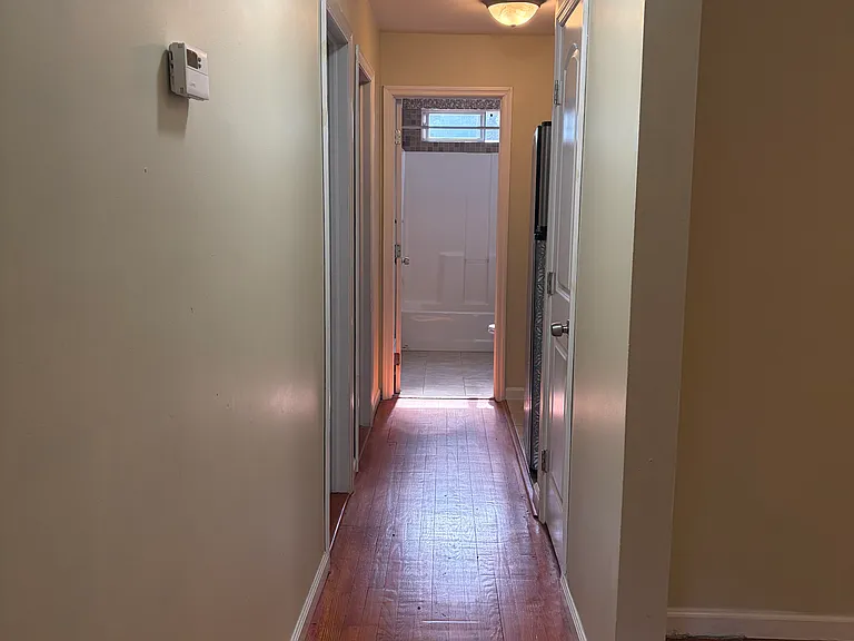N Park Dr — Photo 5