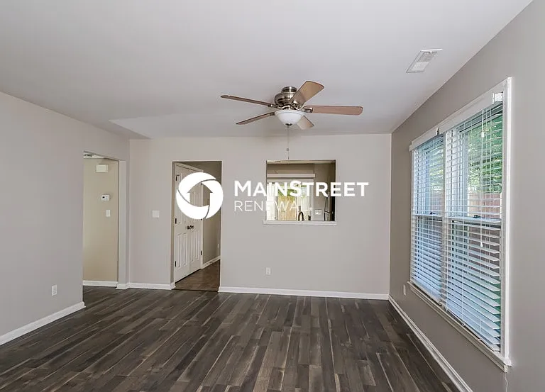 10501 Bay Pointe Ct — Photo 9
