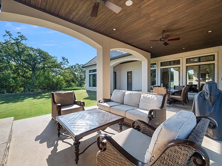 7947 Chartwell Ln — Photo 19