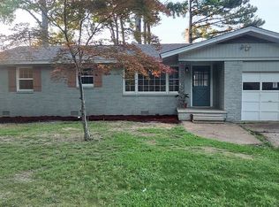 22 Mohawk Dr, Searcy, AR 72143