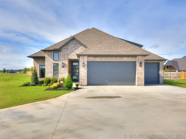 17826 S 48th East Ave, Bixby, OK 74008