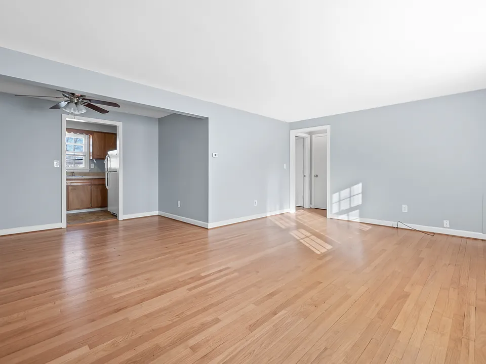 79 Charter Oak St #3