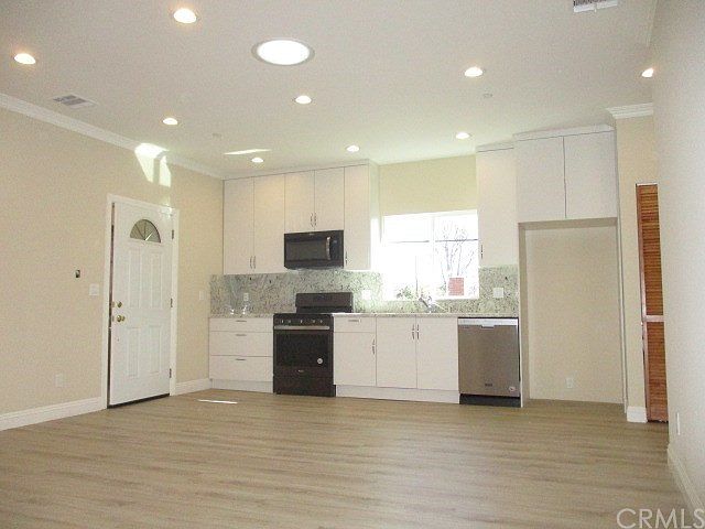 1st image of 7820 Allott Ave