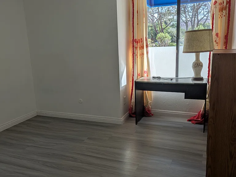 8308 Regents Rd #1E — Photo 13