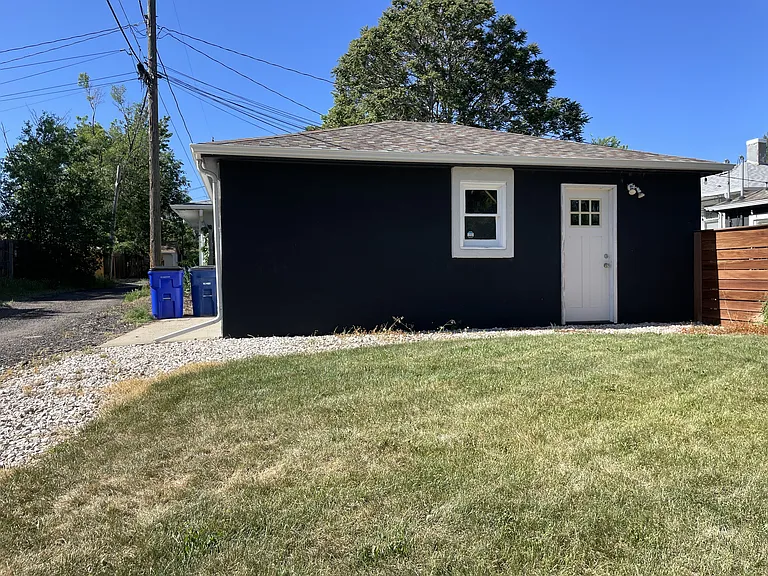 3202 S Sherman St — Photo 10