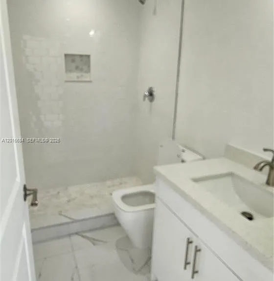 233 NW 3rd Ave #231 — Photo 8