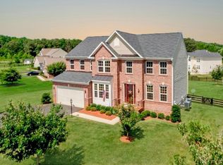 6012 Fox Haven Ct, Woodbridge, VA 22193