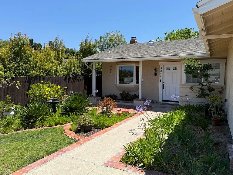 6246 Decanture St — Photo 1