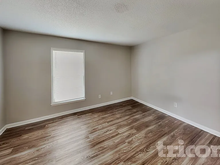 9033 Trailhead Ct — Photo 7