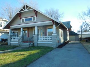 117 E Columbia Ave, Augusta, KS 67010