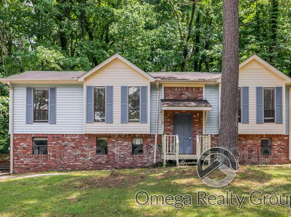 6304 Stonehaven Ln, Pinson, AL 35126