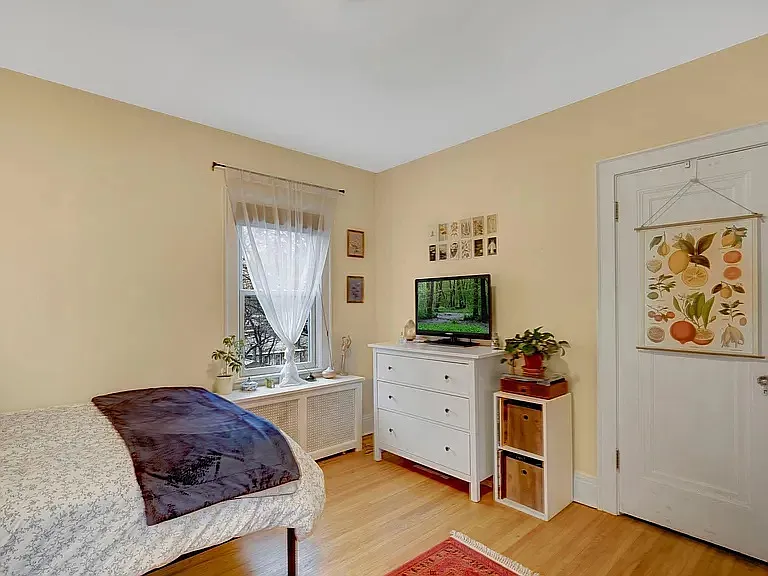4132 Vincent Ave S #2 — Photo 9