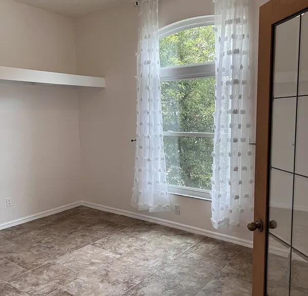 904 Citrone Ct — Photo 8