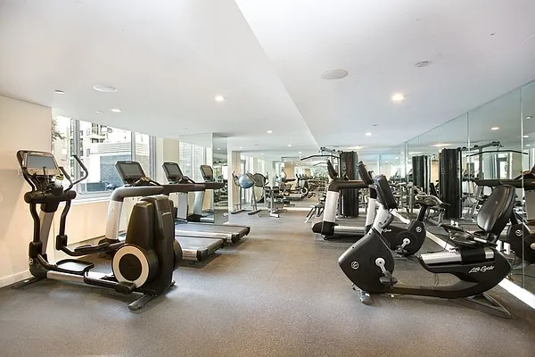 Rented by Kahen Properties | media 48