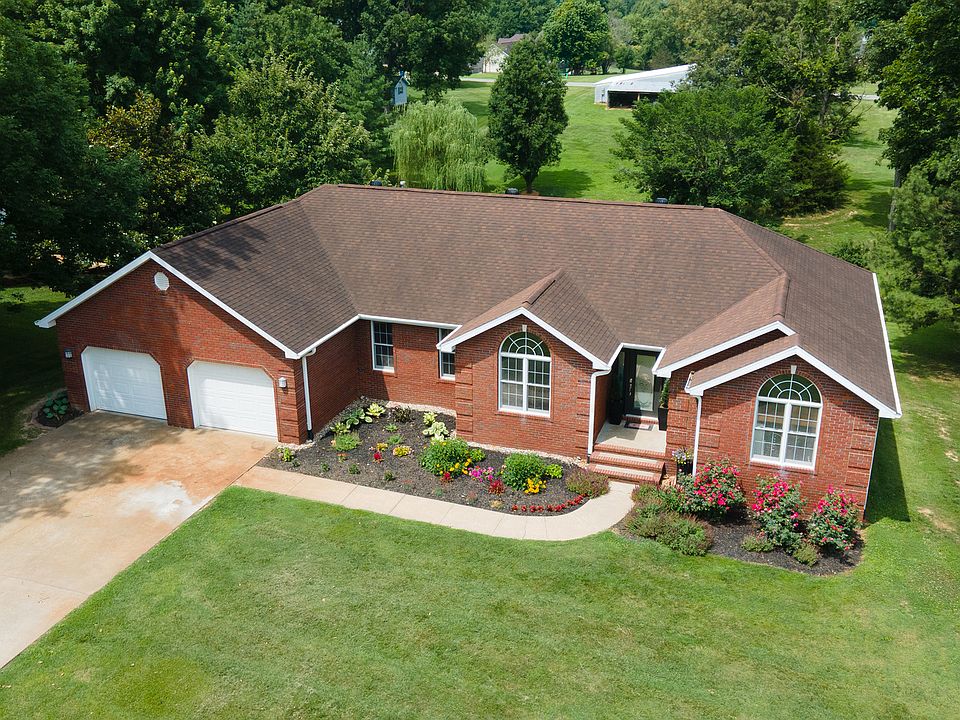 1st image of 2504 Saddle Ln
