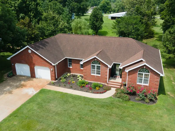 2504 Saddle Ln, Marion, IL 62959