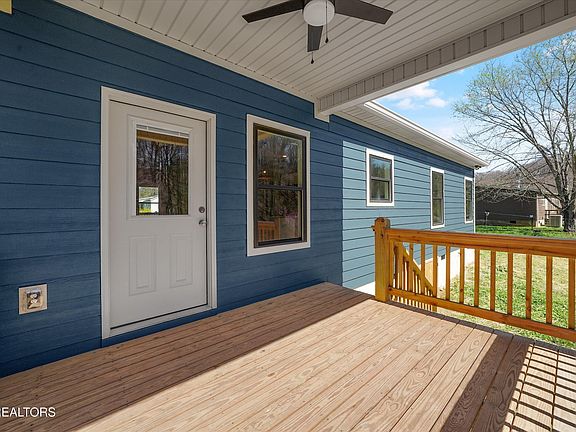 4th image of 4902 Idumea Rd