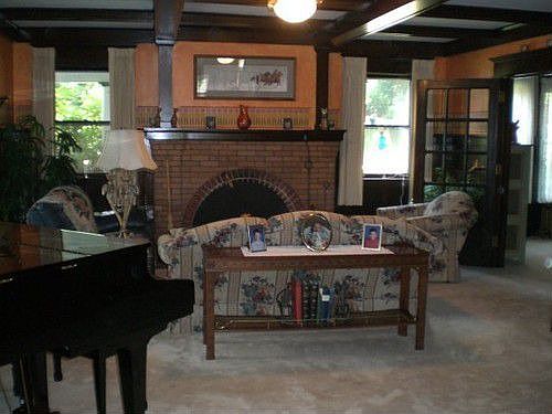 2nd image of 501 W 3rd St
