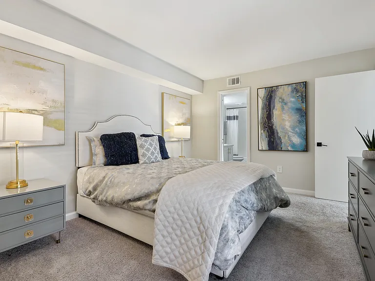 The Lennox — Photo 12