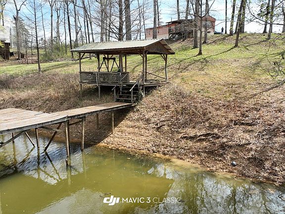 2nd image of 103 Joy Ave