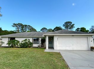 2831 SW East Louise Cir, Port Saint Lucie, FL 34953