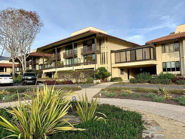 1380 Plaza De Pacifica — Photo 4