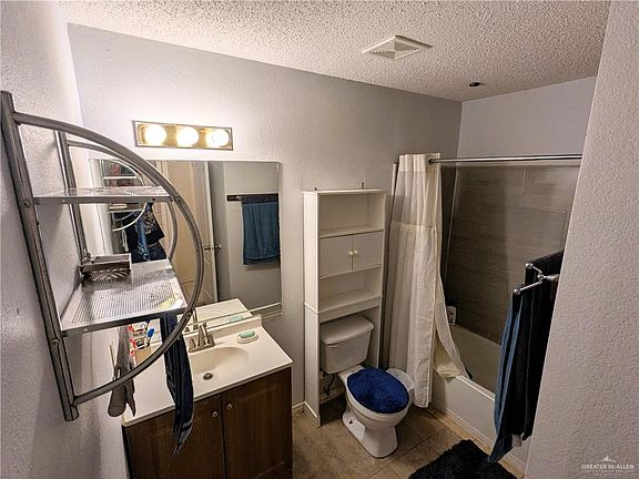 5th image of 2120 Del Oro Dr