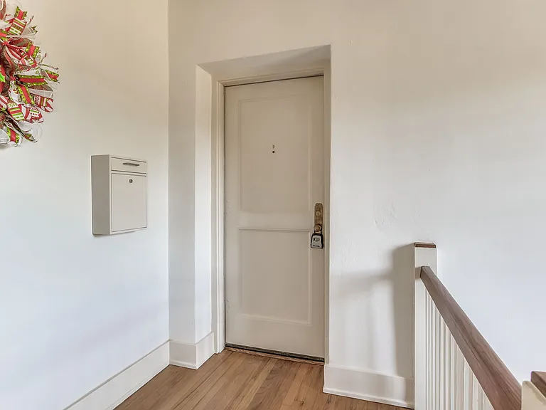 1515 E Lakeview Ave #D — Photo 2