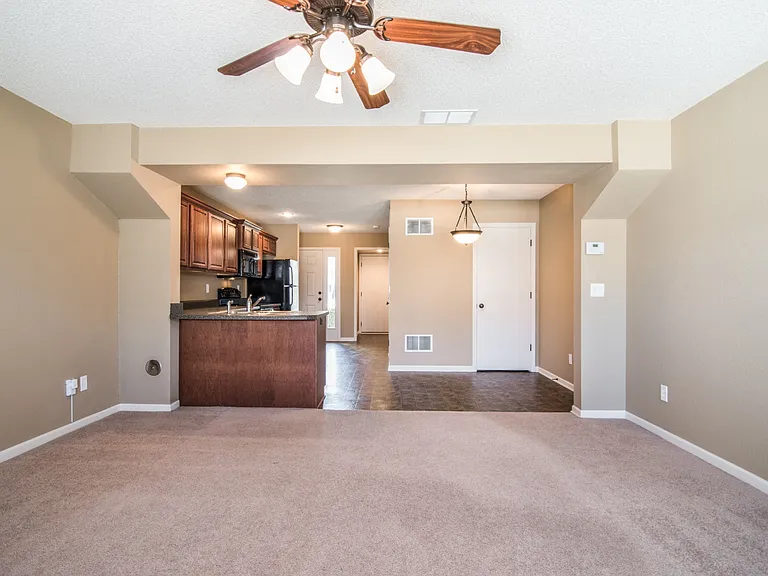 Bennington Park Townhomes — Photo 52