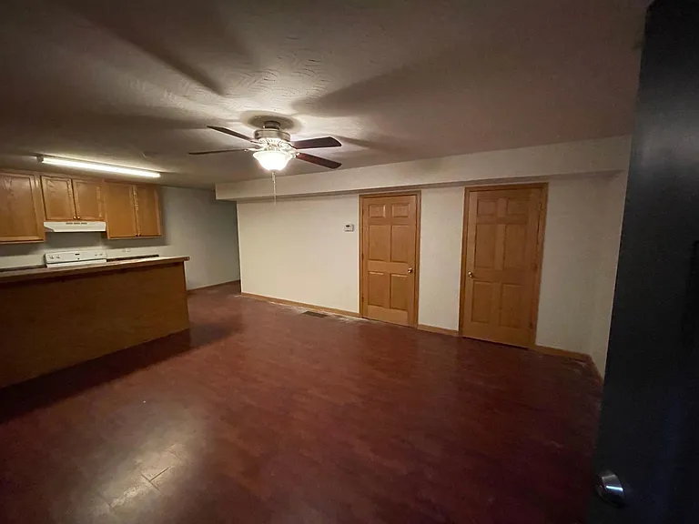 24 Roberts Ln #1 — Photo 6