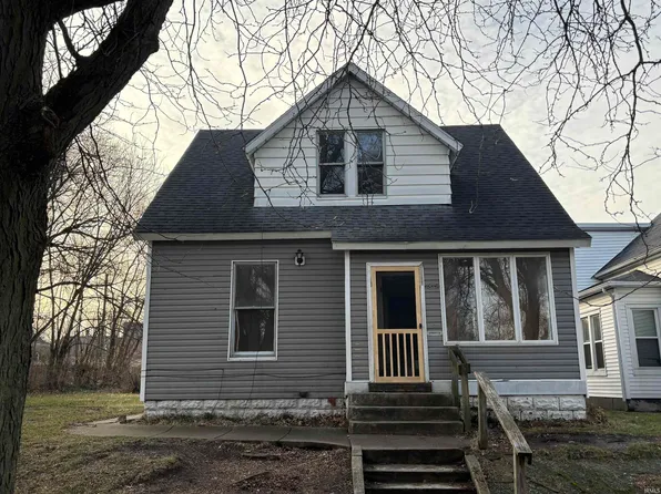 1819 S Scott St, South Bend, IN 46613