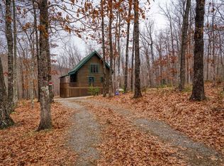 429 E Cove Rd, Monterey, TN 38574