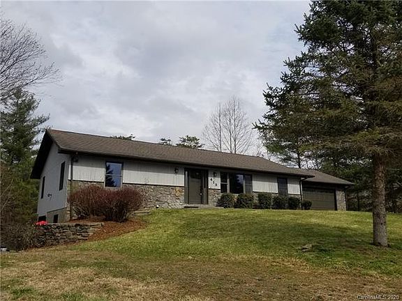 2nd image of 413 Mountain Haven Dr
