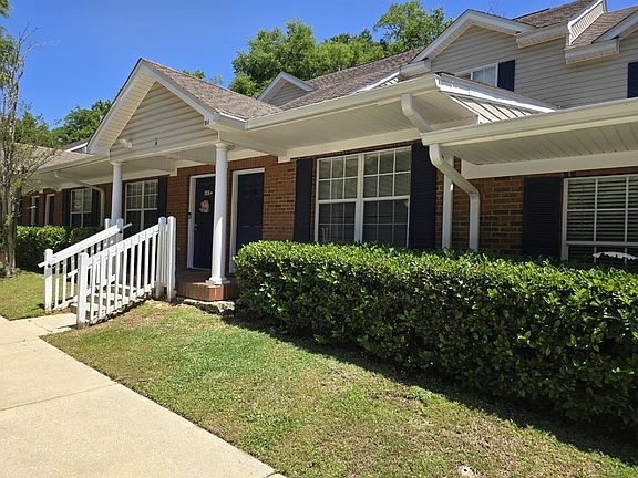 2nd image of 2740 W Tharpe St APT 104