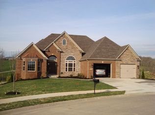 250 Hawk Cir, Richmond, KY 40475