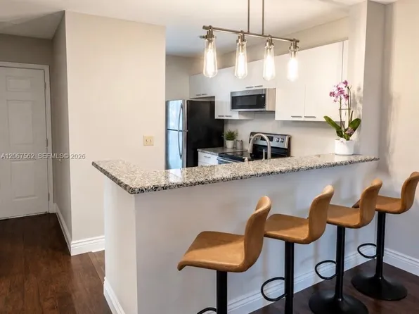4847 Via Palm Lks APT 1021, West Palm Beach, FL 33417