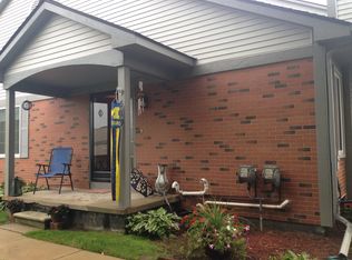 519 Winwood Cir #1, Walled Lake, MI