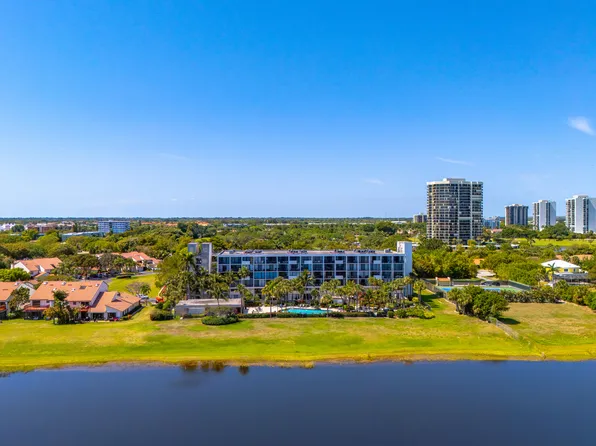 1830 Embassy Drive #502, West Palm Beach, FL 33401