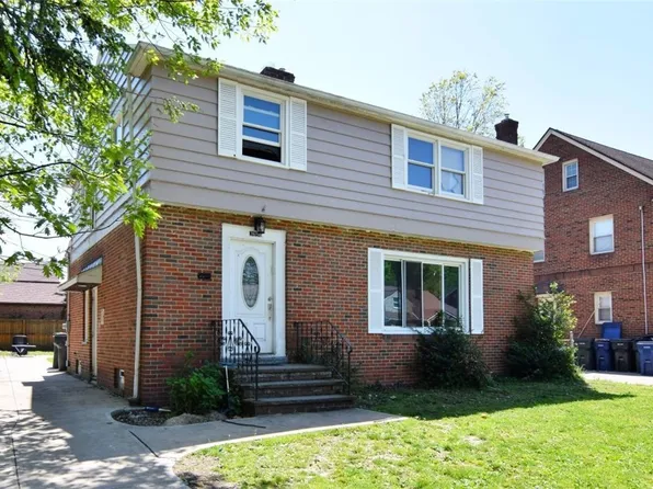 3656 Severn Rd, Cleveland Heights, OH 44118