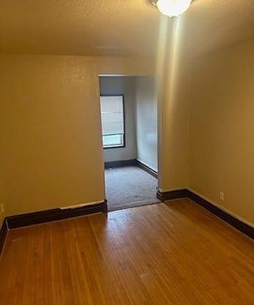 4th image of 714 McKinley St APT 3