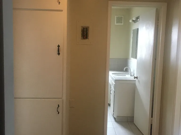1070 Balboa Dr #2 — Photo 9